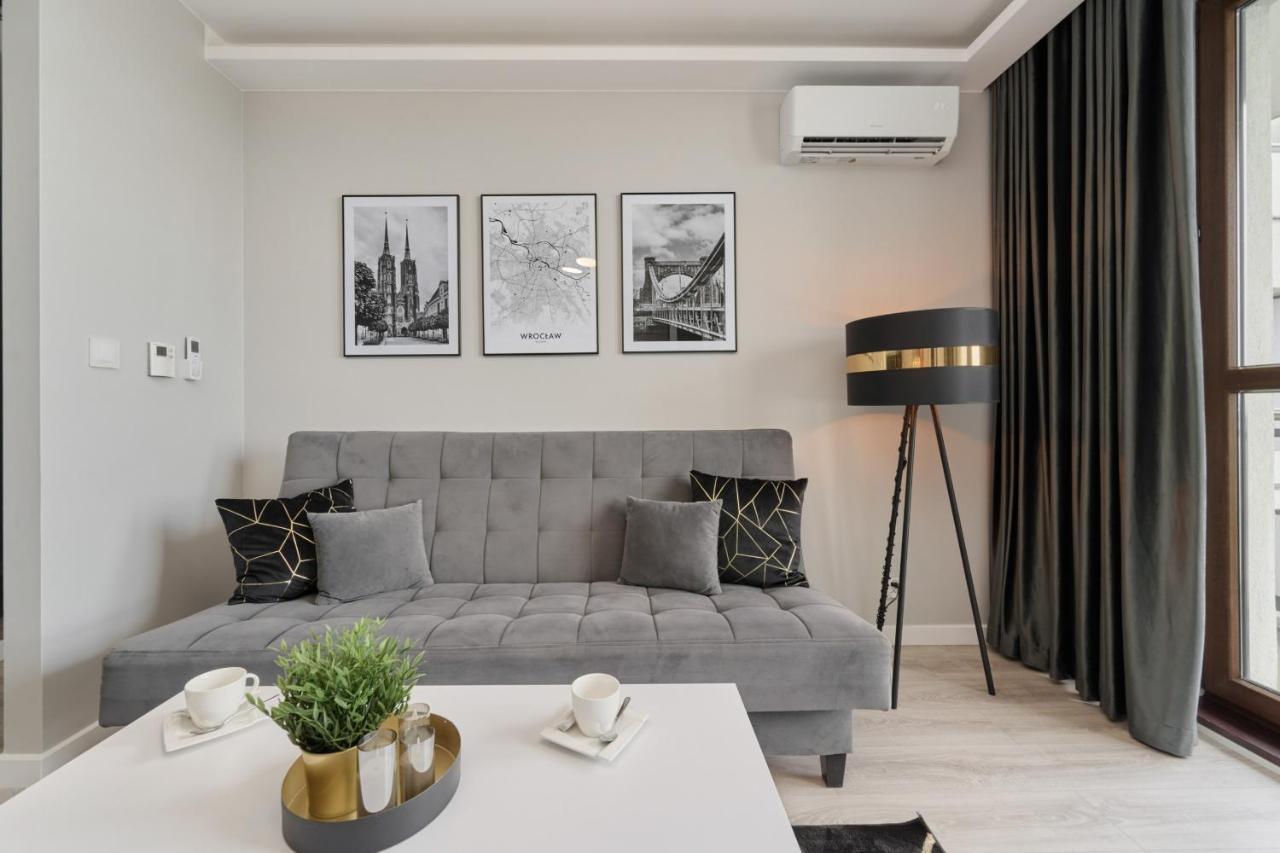 Odra Tower Apartment Center Of Wroclaw By Renters Prestige Ngoại thất bức ảnh